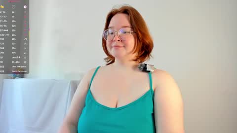 Snapshot of debbiewood chatting on 06/21/26, 05:10 DeboraDebbieDee online show from 06/21/26, 05:10