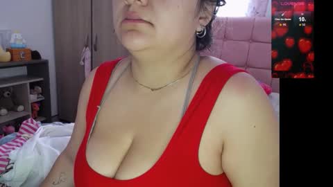 Snapshot of debie_lehee chatting on 03/09/25, 12:20 Victoria online show from 03/09/25, 12:20