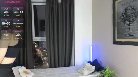 Eva online show from 10/21/25, 05:02