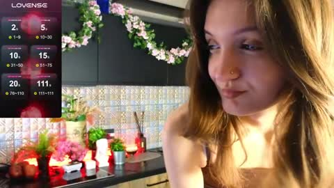 Snapshot of debihenks chatting on 04/25/26, 05:10 Eva online show from 04/25/26, 05:10