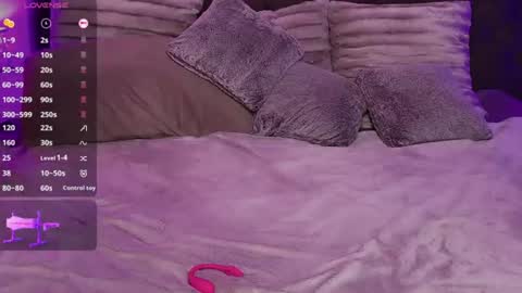 Snapshot of debinnyneanalover chatting on 07/03/26, 02:45 debinnyneanalover online show from 07/03/26, 02:45