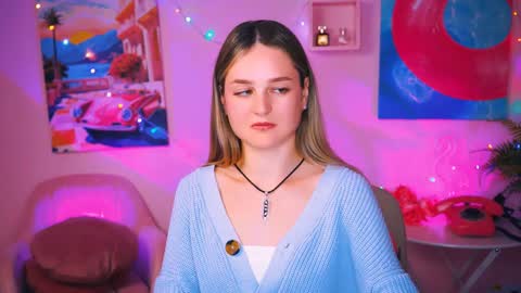 Snapshot of deboralarson chatting on 12/11/24, 10:03 Debora online show from 12/11/24, 10:03