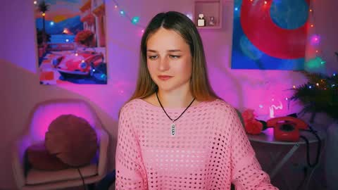 Snapshot of deboralarson chatting on 12/15/24, 05:10 Debora online show from 12/15/24, 05:10