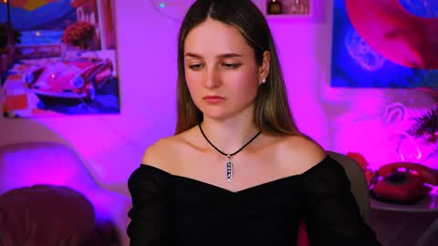 Snapshot of deboralarson chatting on 01/16/25, 10:23 Debora online show from 01/16/25, 10:23