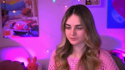 Snapshot of deboralarson chatting on 02/18/25, 02:05 Debora online show from 02/18/25, 02:05