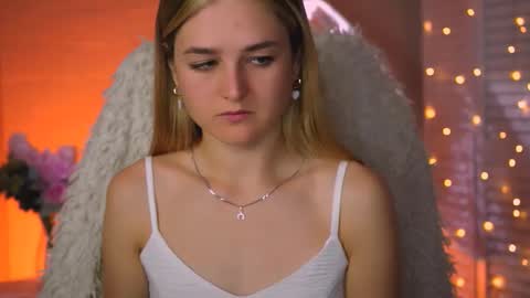 Snapshot of deboralarson chatting on 09/22/25, 04:03 Debora online show from 09/22/25, 04:03