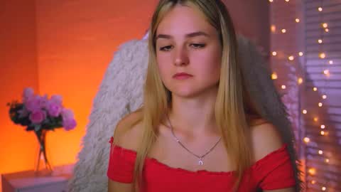 Snapshot of deboralarson chatting on 09/26/25, 04:27 Debora online show from 09/26/25, 04:27