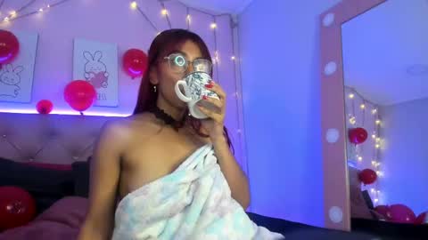 Snapshot of deborass_bdsmm chatting on 02/15/25, 12:43 deborass_bdsmm online show from 02/15/25, 12:43