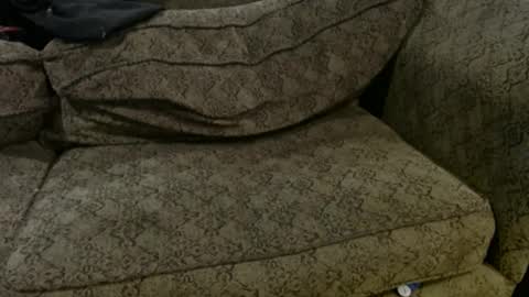 Snapshot of dedeeds chatting on 02/13/25, 12:11 David online show from 02/13/25, 12:11