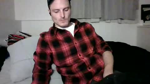Snapshot of dee4dayz19 chatting on 04/25/26, 04:04 Dee4dayz online show from 04/25/26, 04:04