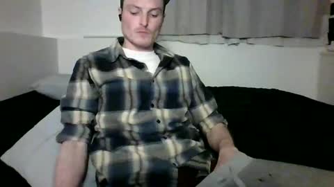 Snapshot of dee4dayz19 chatting on 05/06/26, 03:46 Dee4dayz online show from 05/06/26, 03:46