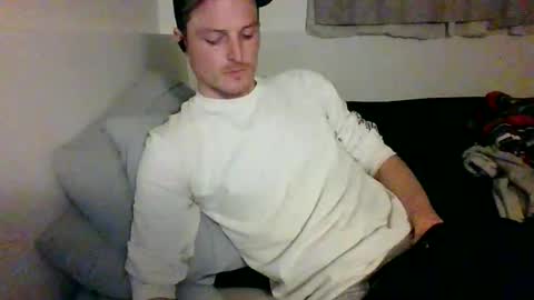 Snapshot of dee4dayz19 chatting on 05/12/26, 02:19 Dee4dayz online show from 05/12/26, 02:19