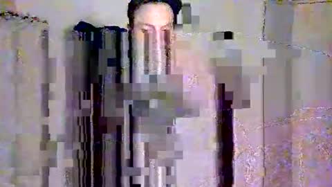 Snapshot of dee4dayz19 chatting on 06/07/26, 03:43 Dee4dayz online show from 06/07/26, 03:43