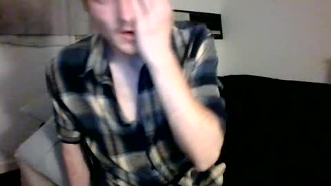 Snapshot of dee4dayz19 chatting on 07/19/26, 04:16 Dee4dayz online show from 07/19/26, 04:16