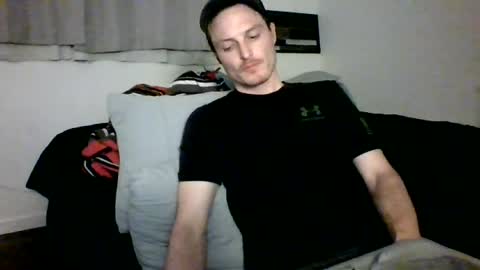Snapshot of dee4dayz19 chatting on 07/23/26, 03:48 Dee4dayz online show from 07/23/26, 03:48