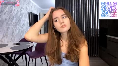 Anna online show from 10/04/25, 03:10