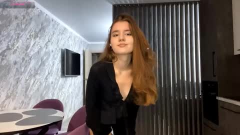 Anna online show from 10/11/25, 04:05