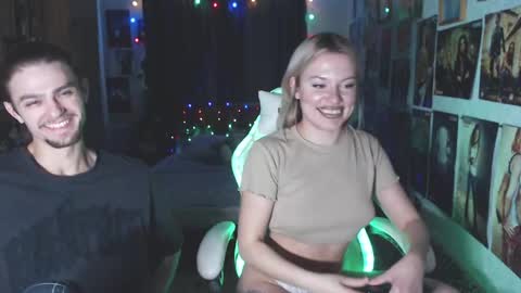 deepholedayss online show from 04/10/26, 10:42