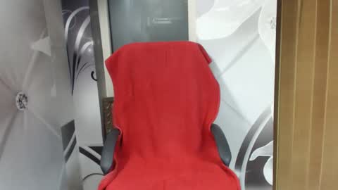 hi guys i m a cute milf i m here for good time and nice people pls be respectfool and enjoy me online show from 03/12/26, 02:50