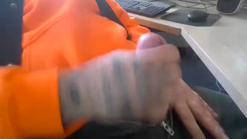 deepstrokes25 online show from 02/11/25, 05:07