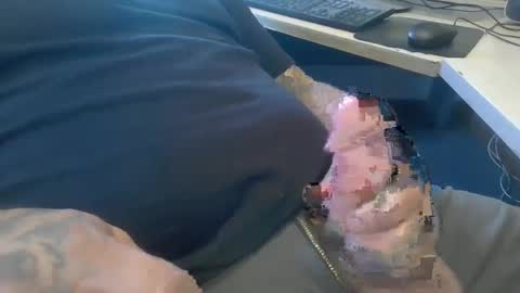 deepstrokes25 online show from 09/29/25, 07:30