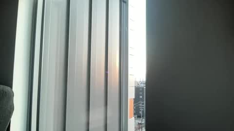 Snapshot of deesonders997 chatting on 05/17/26, 02:42 deesonders997 online show from 05/17/26, 02:42