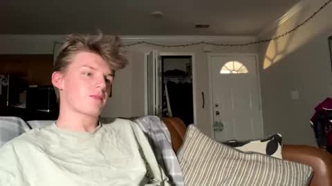  more content and goodies online show from 01/10/25, 05:56