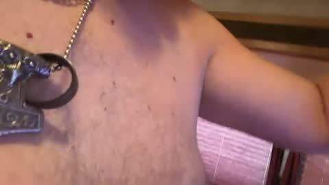 Snapshot of deezenutz64 chatting on 08/09/26, 10:15 deezenutz64 online show from 08/09/26, 10:15
