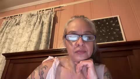 Tori online show from 03/07/26, 05:15