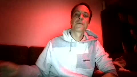 Snapshot of degrandis chatting on 04/18/26, 06:56 Luka Magic online show from 04/18/26, 06:56