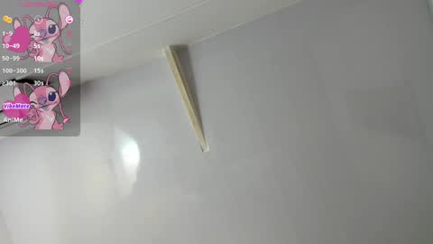 Snapshot of dei_v_48 chatting on 01/21/25, 07:17 DEIVY online show from 01/21/25, 07:17