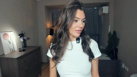 Laura online show from 04/05/26, 08:55
