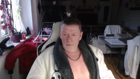 deinprinz2312 online show from 02/22/26, 06:46