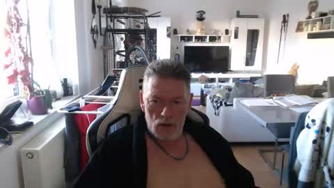 deinprinz2312 online show from 03/04/26, 08:42