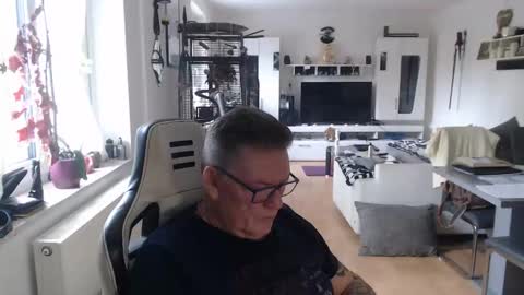 deinprinz2312 online show from 03/24/26, 08:19