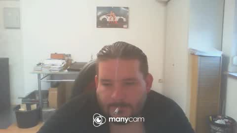 Snapshot of deinspielzeug87 chatting on 01/07/25, 08:13 deinspielzeug87 online show from 01/07/25, 08:13