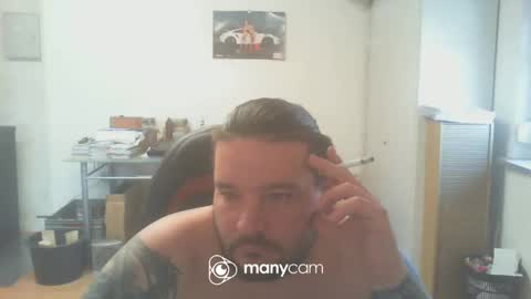 Snapshot of deinspielzeug87 chatting on 01/20/25, 11:02 deinspielzeug87 online show from 01/20/25, 11:02