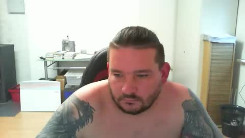 deinspielzeug87 online show from 11/24/25, 01:00