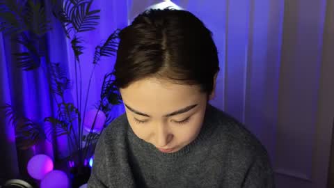 Snapshot of deiri_destiny chatting on 12/20/24, 08:49 sexy bimbo little kitty asian misstress quen princes sexy girl you can just call me pleasure online show from 12/20/24, 08:49