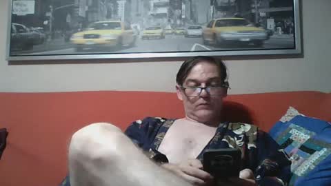 Snapshot of deividbowser chatting on 06/21/26, 02:14 deividbowser online show from 06/21/26, 02:14