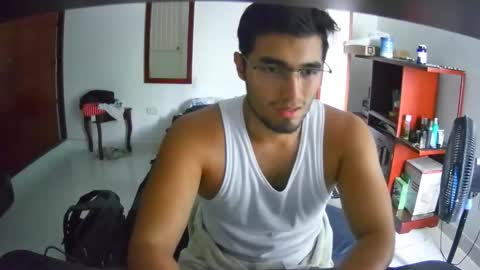 Snapshot of deividellobo chatting on 01/23/25, 07:29 deividellobo online show from 01/23/25, 07:29