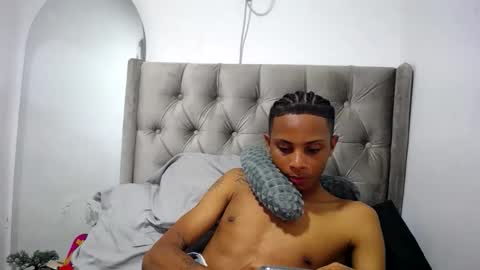 Snapshot of deivisxoxo chatting on 06/03/26, 02:58 DEIVIS online show from 06/03/26, 02:58