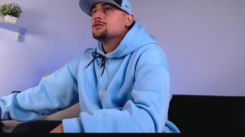  DEIVY  online show from 03/28/26, 02:33