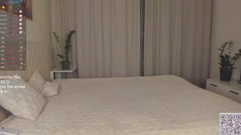 Dia online show from 02/23/25, 09:05