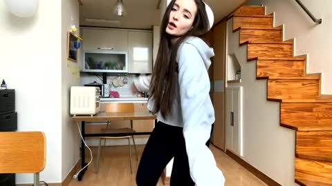 Snapshot of delenaberland chatting on 03/31/26, 02:24 Marry online show from 03/31/26, 02:24