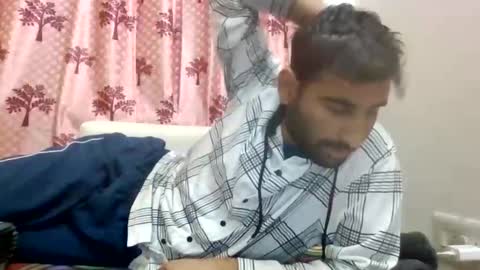 Snapshot of delhihornycouple chatting on 02/01/26, 08:24 akash kavya online show from 02/01/26, 08:24