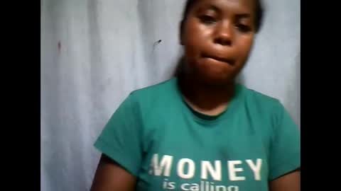 deliah712909 online show from 01/18/25, 07:38