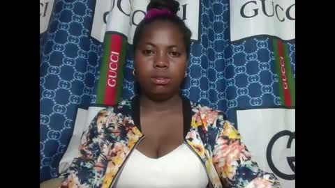 deliah712909 online show from 01/24/25, 11:48