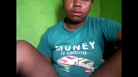 deliah712909 online show from 02/08/25, 04:57