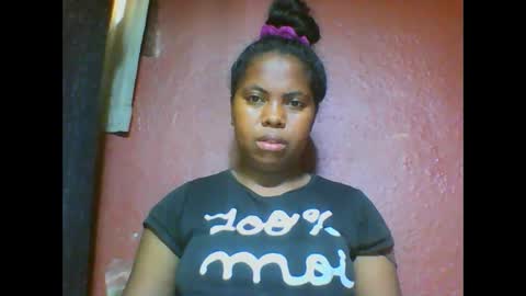 deliah712909 online show from 02/25/25, 05:41